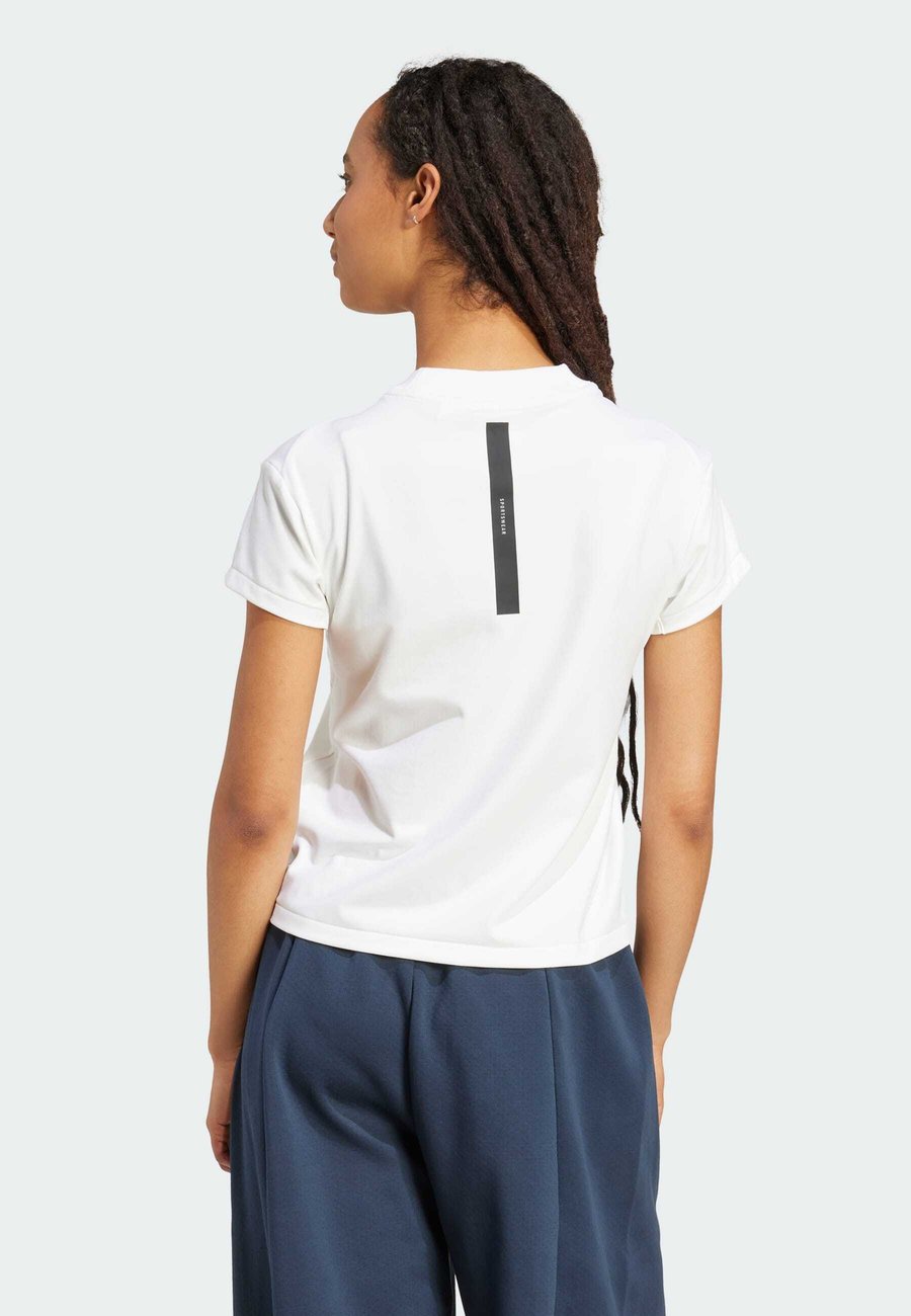 Спортивная футболка Adidas Sportswear TEE, White — фото 2