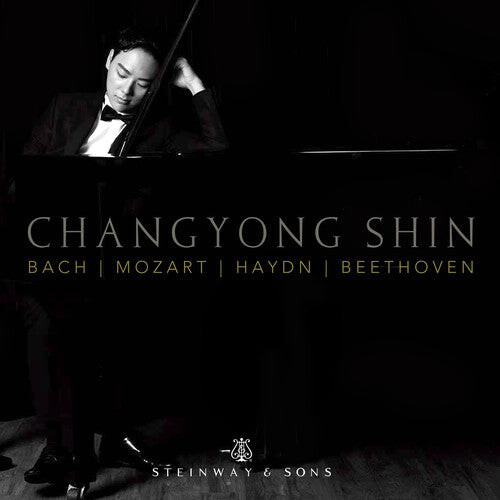 

CD диск Mozart / Shin: Changyong Shin Plays
