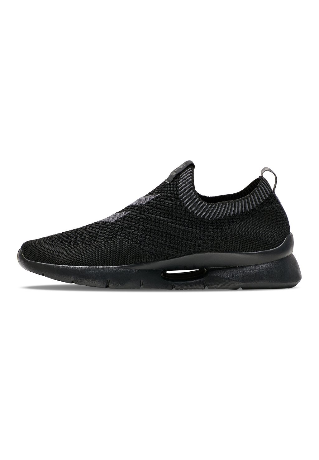 Тапочки TATUM SEAMLESS Hummel, цвет black/black