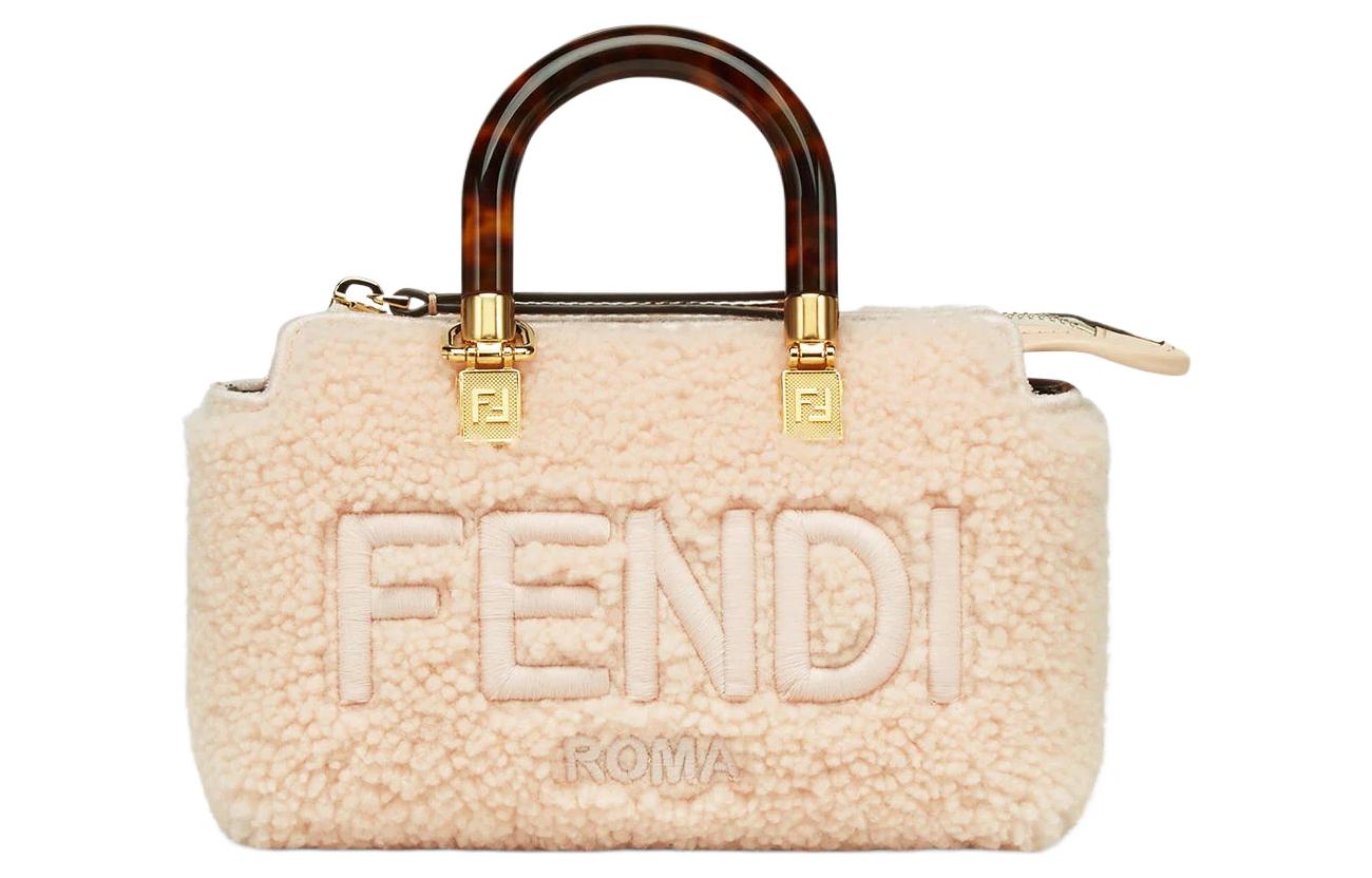 

Овечья шерсть с телячьей кожей Миниатюрная женская сумка через плечо, клатч Светло-розовый красный FENDI