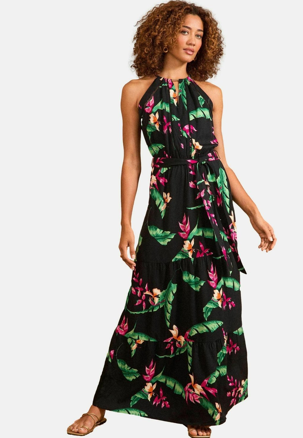 

Платье макси PETITE FIT Love & Roses, черный