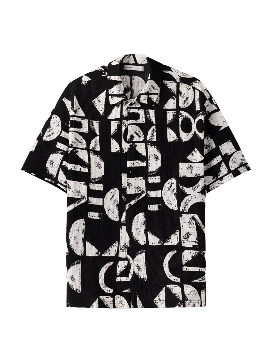 

Повседневная рубашка Bershka Comfort fit Button Up Shirt, черный