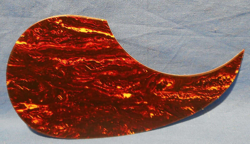 

Акустическая гитара Brown Tortoise Genuine 1990's Made CF Martin Acoustic Guitar Pickguard for DRSGT