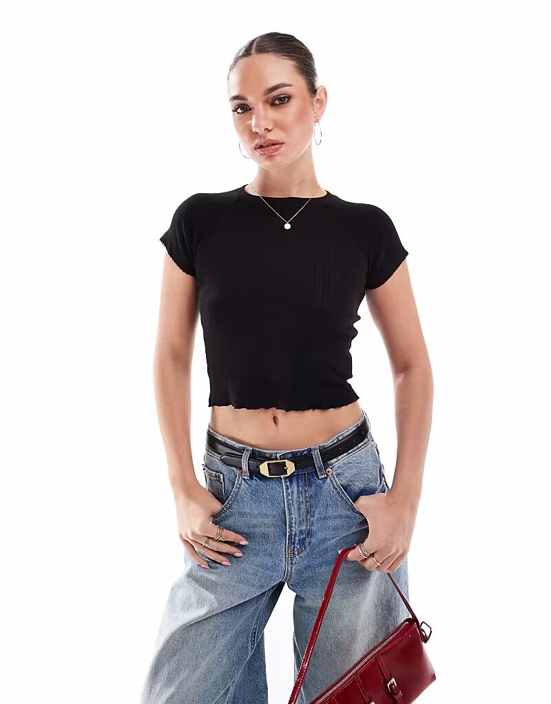 

Футболка Cotton On облегающая, черного цвета с ажурным узором Cotton:On