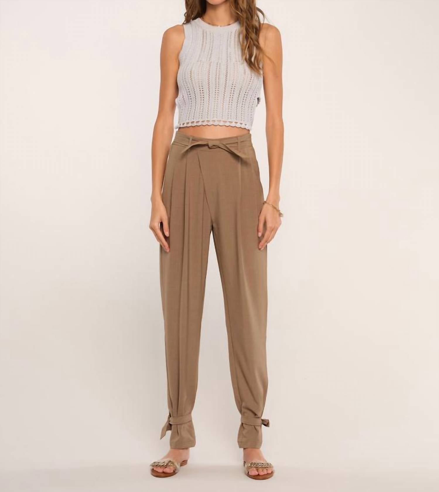 

Брюки Declan High Rise в цвете Taupe heartloom, серо-коричневый