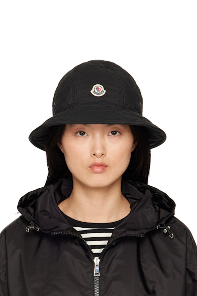 

Черная стеганая панама Moncler