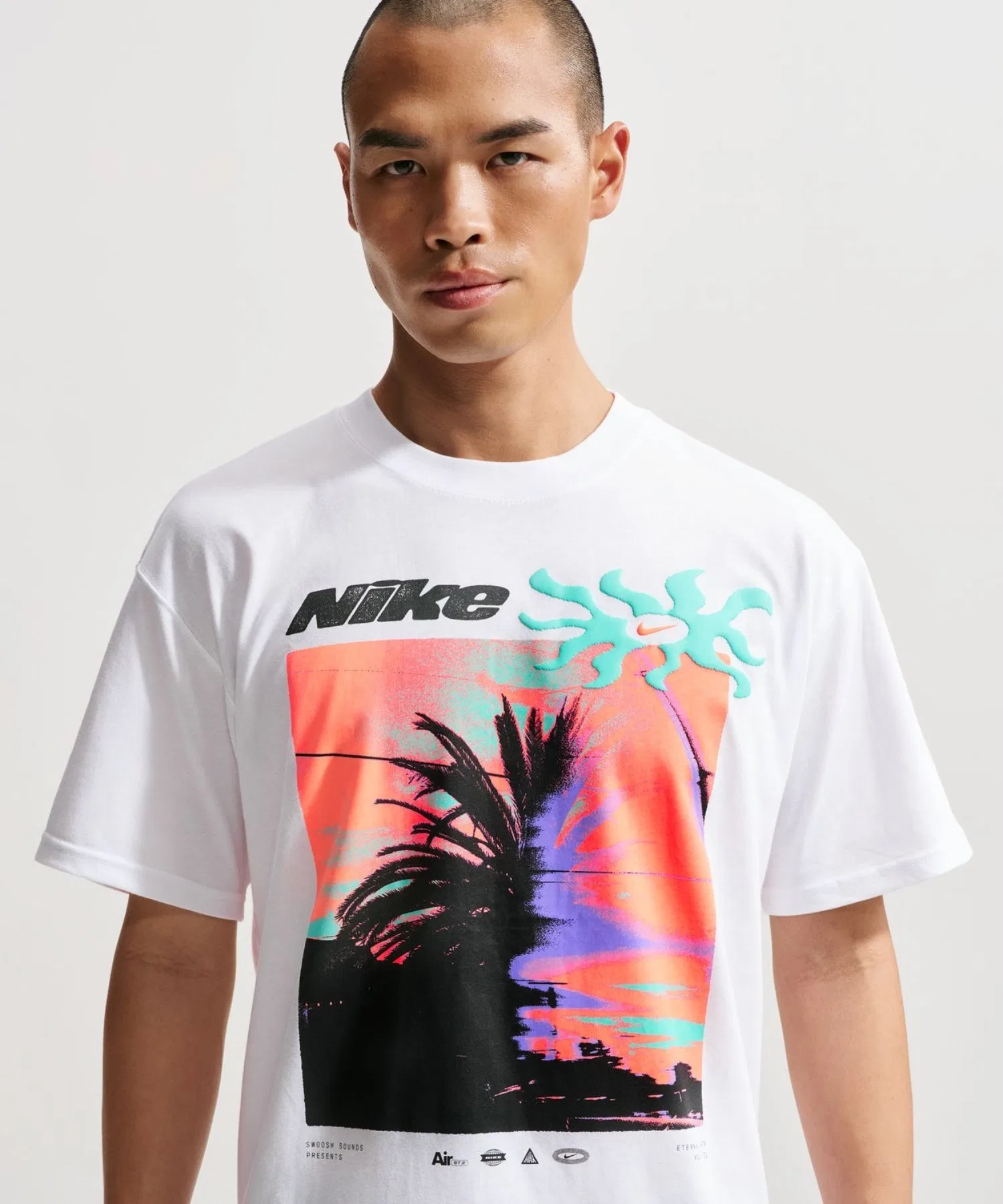 Мужская футболка с пальмовым принтом NIKE NSW LSE тёмно-серая — фото 2