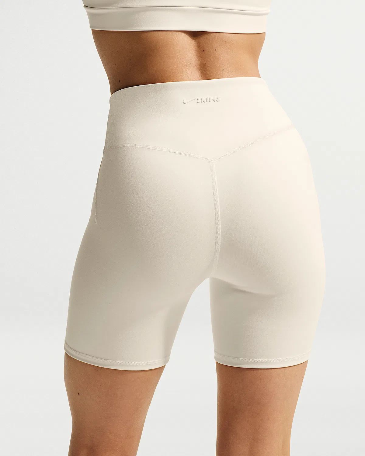 Женские велосипедки NikeSKIMS Matte с высокой талией, 5", NSKM Actv Ivory — фото 3