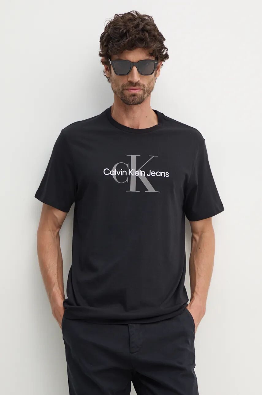 

Хлопковая футболка Calvin Klein Jeans, черный