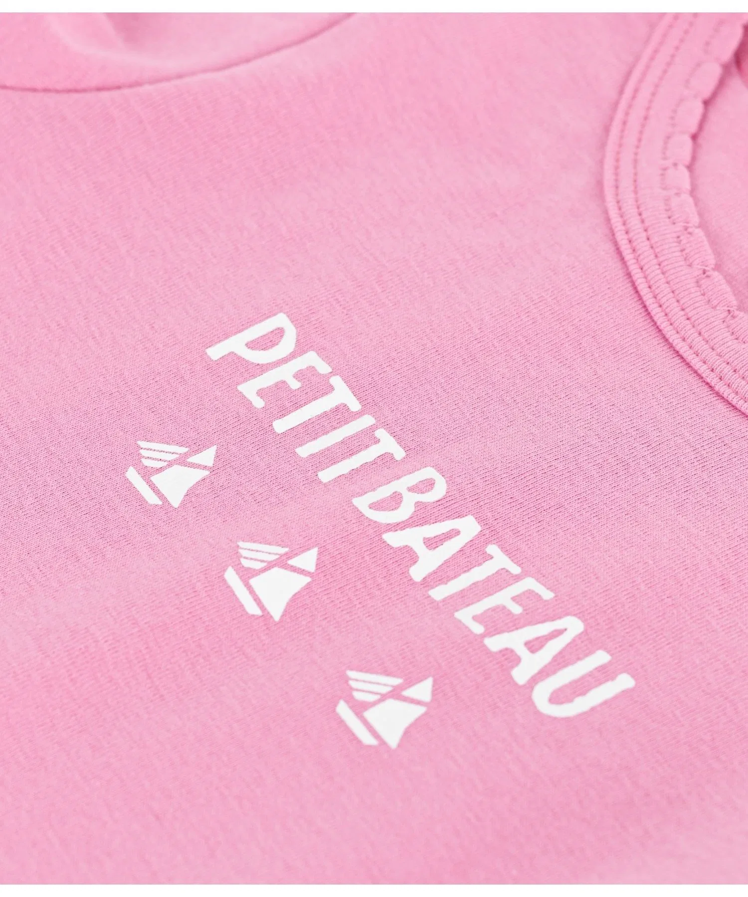 Детская футболка с логотипом Petit Bateau розовая — фото 3
