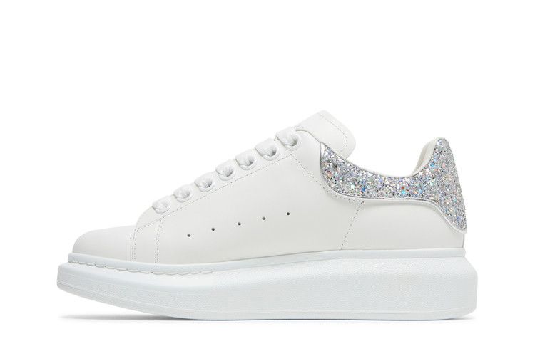 Кроссовки Alexander McQueen Alexander McQueen Wmns Oversized Sneaker 'White Silver Glitter', белый — фото 4