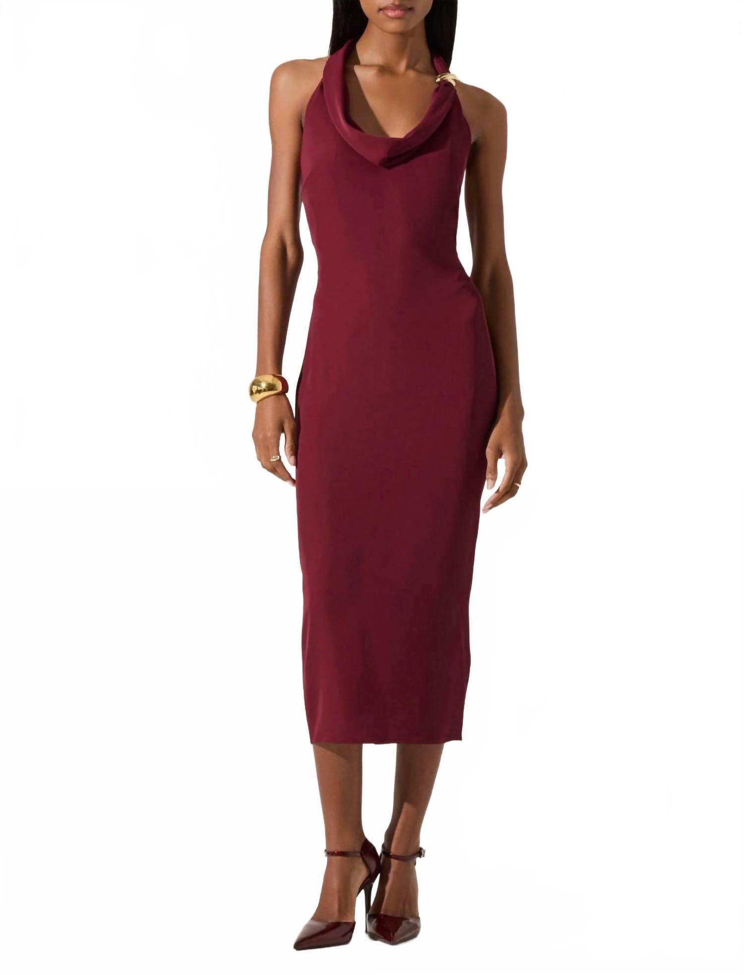 

Платье с воротником-хомут Alanna Halter в винном цвете ASTR, Wine