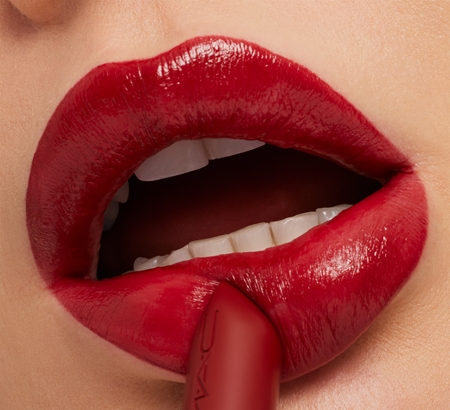 Бархатная помада для идеального вида MAC Cosmetics MACximal Sleek Satin Lipstick Mini, DUBONNET 1,5 g — фото 3