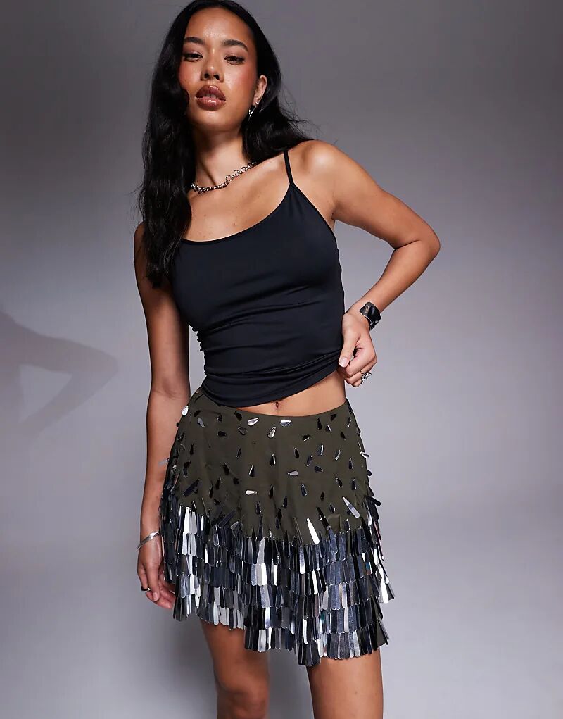 

Мини-юбка с каплевидными пайетками ASOS DESIGN зеленого цвета