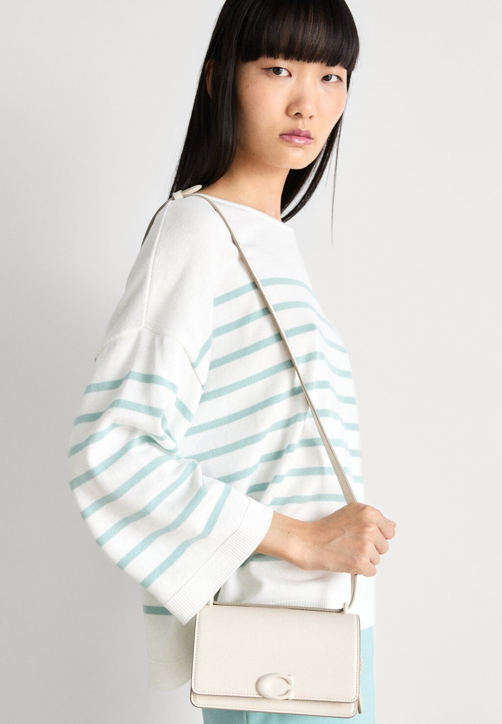 

Свитер Kayleigh Jumper Barbour, белый