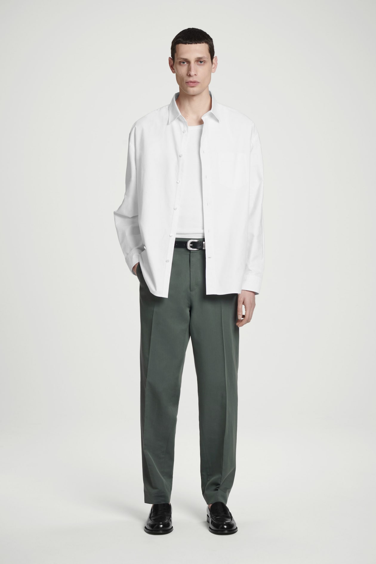 

Брюки для костюмов с прямыми ногами COS, темно-зеленый