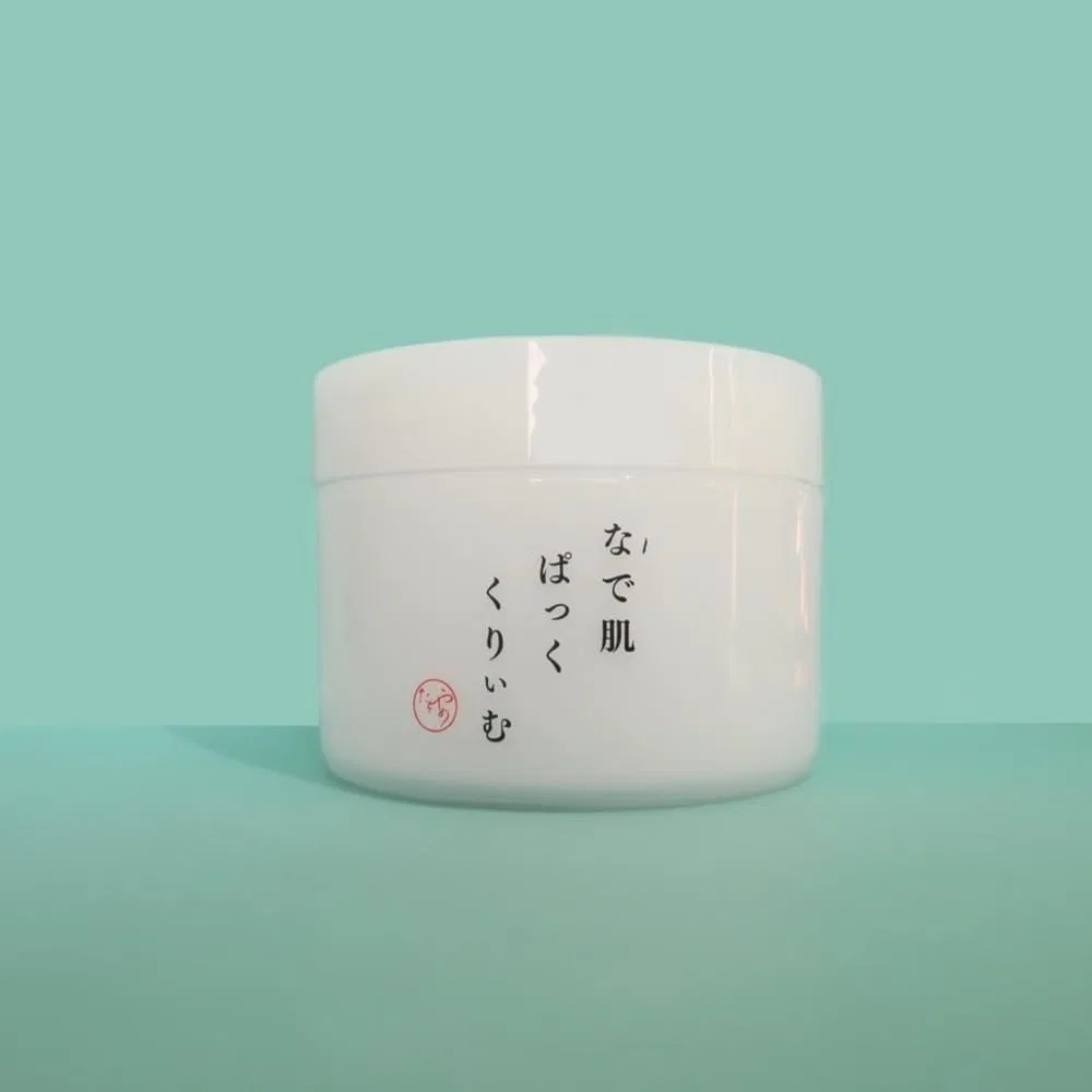 Крем для лица Kenkouhonpo — Дневной TAYAYAME NADE Skin Tightening белый, 120 г