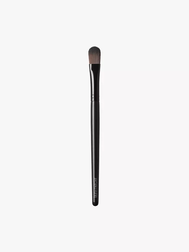 Кисть для камуфляжной пудры Laura Mercier