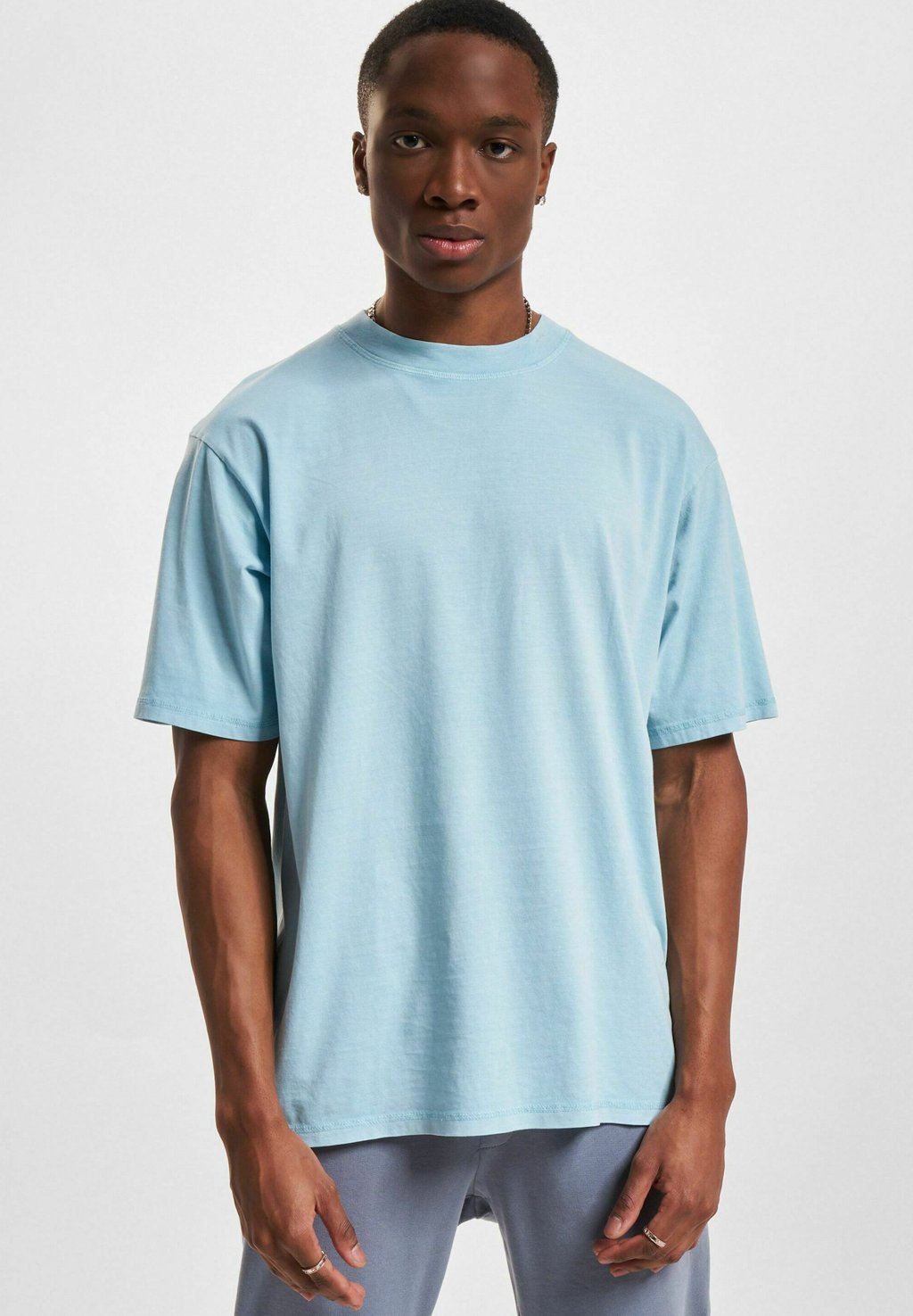 

Базовая футболка Jack & Jones, светло-голубой