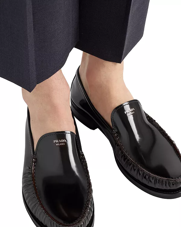 Мужские лоферы из матовой кожи Prada, черный — фото 2