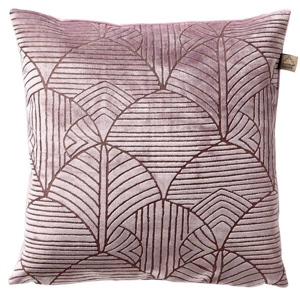 

Наволочка Dutch Decor Yola 45x45 cm, 45x45x45 см цвет pantone elderberry