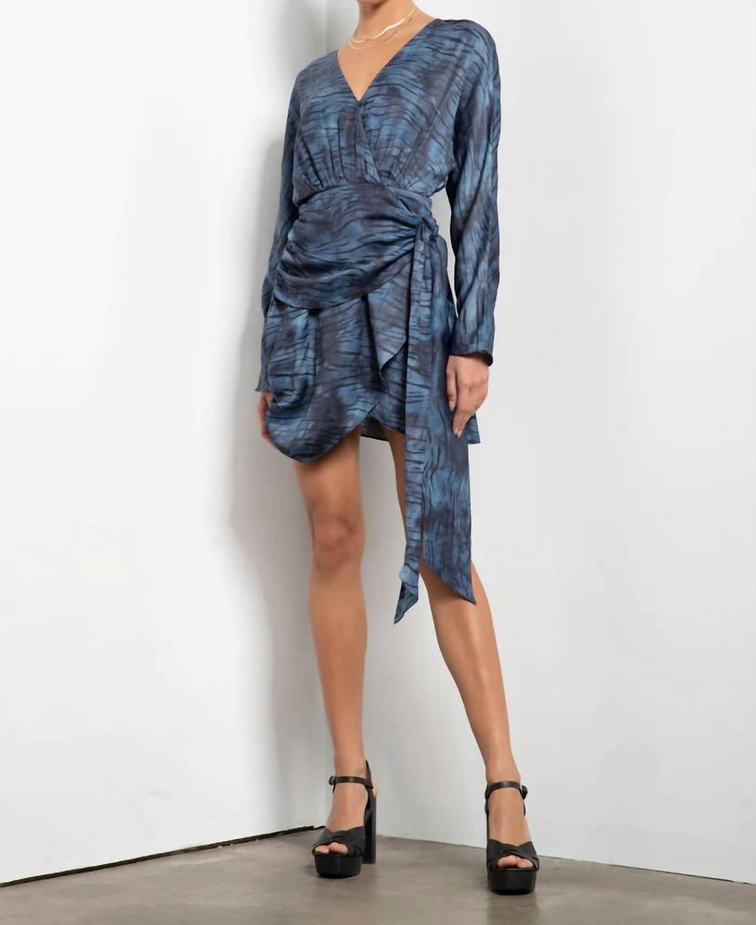 

Платье Isono Zebra Printed в цвете Twilight Zebra Tart Collections