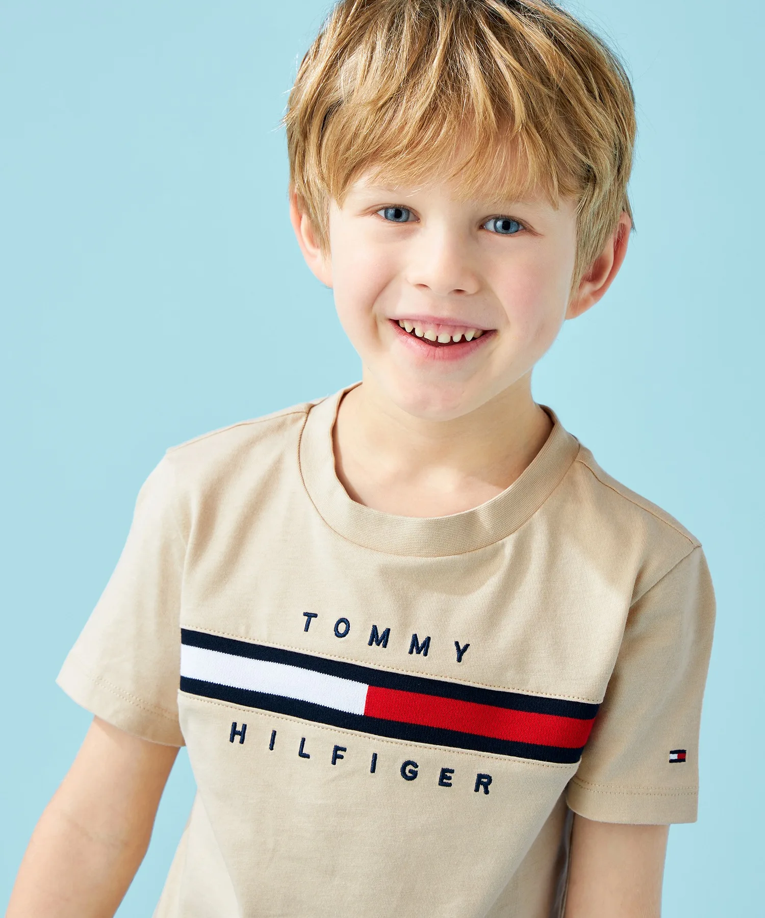 Детская футболка TOMMY HILFIGER с флагом
