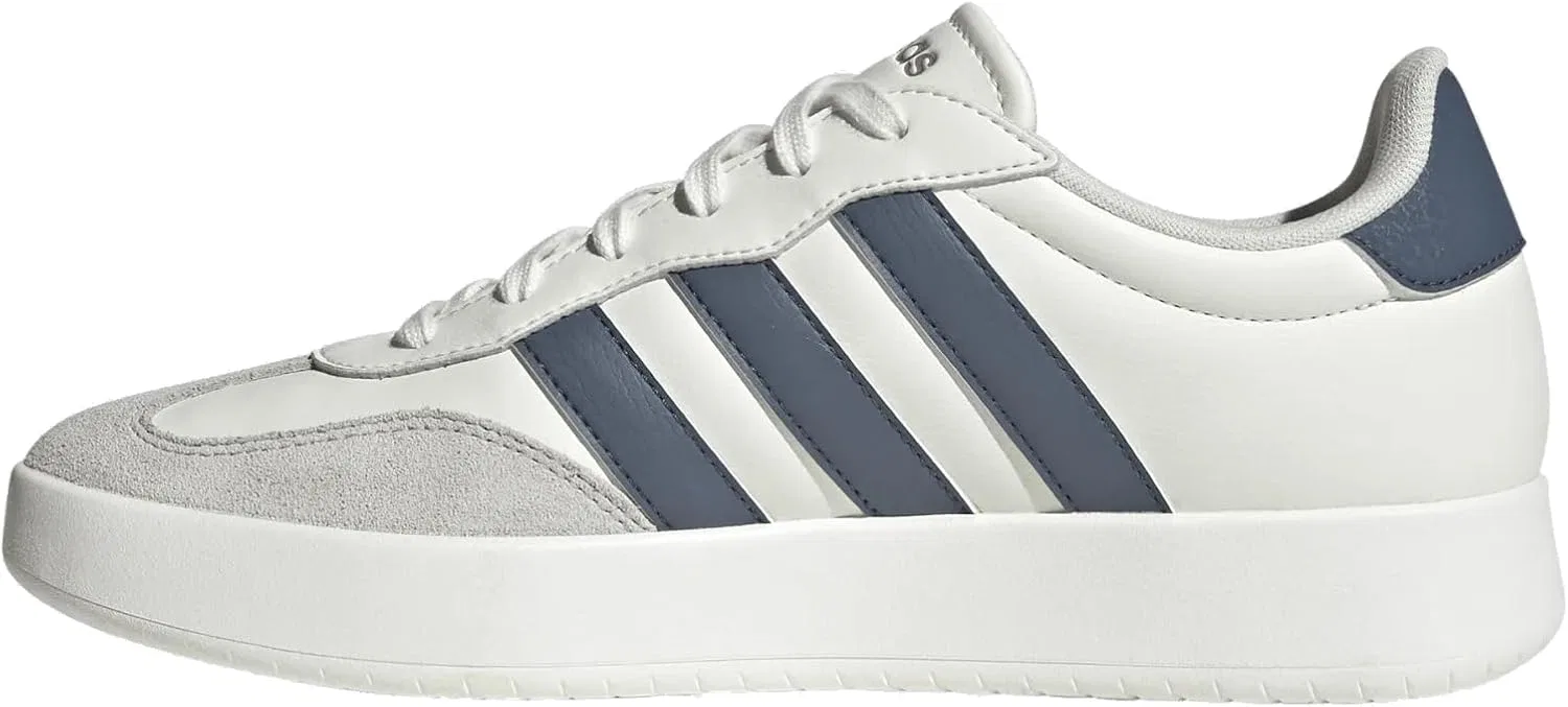 Женские кроссовки Adidas Barreda — фото 2