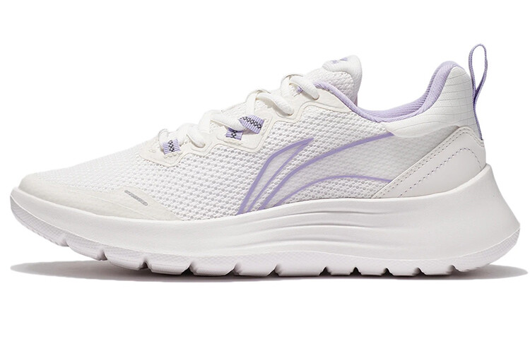 

Кроссовки женские низкие Cloud White / Bad Little Purple Lining