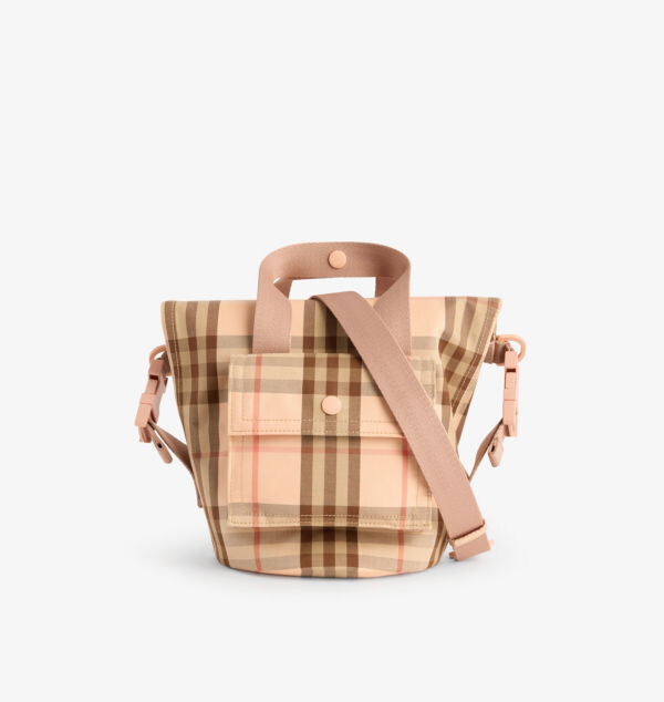 

Сумка-Тоут из хлопка с принтом в клетку и карманом на пуговицах Burberry, цвет plush ip check