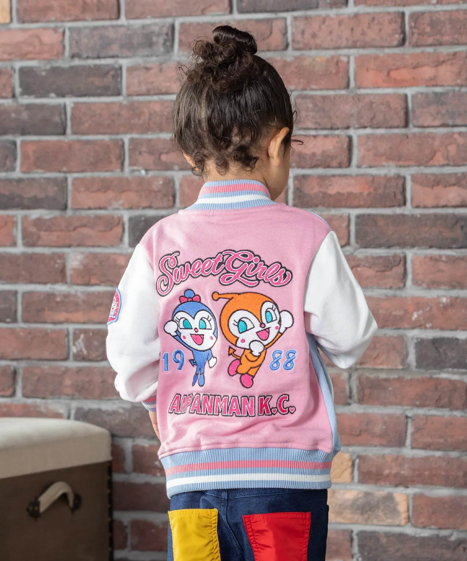 Детская коллекция ANPANMAN / (K) Вышитая стадионная куртка Anpanman Kids Collection, pink