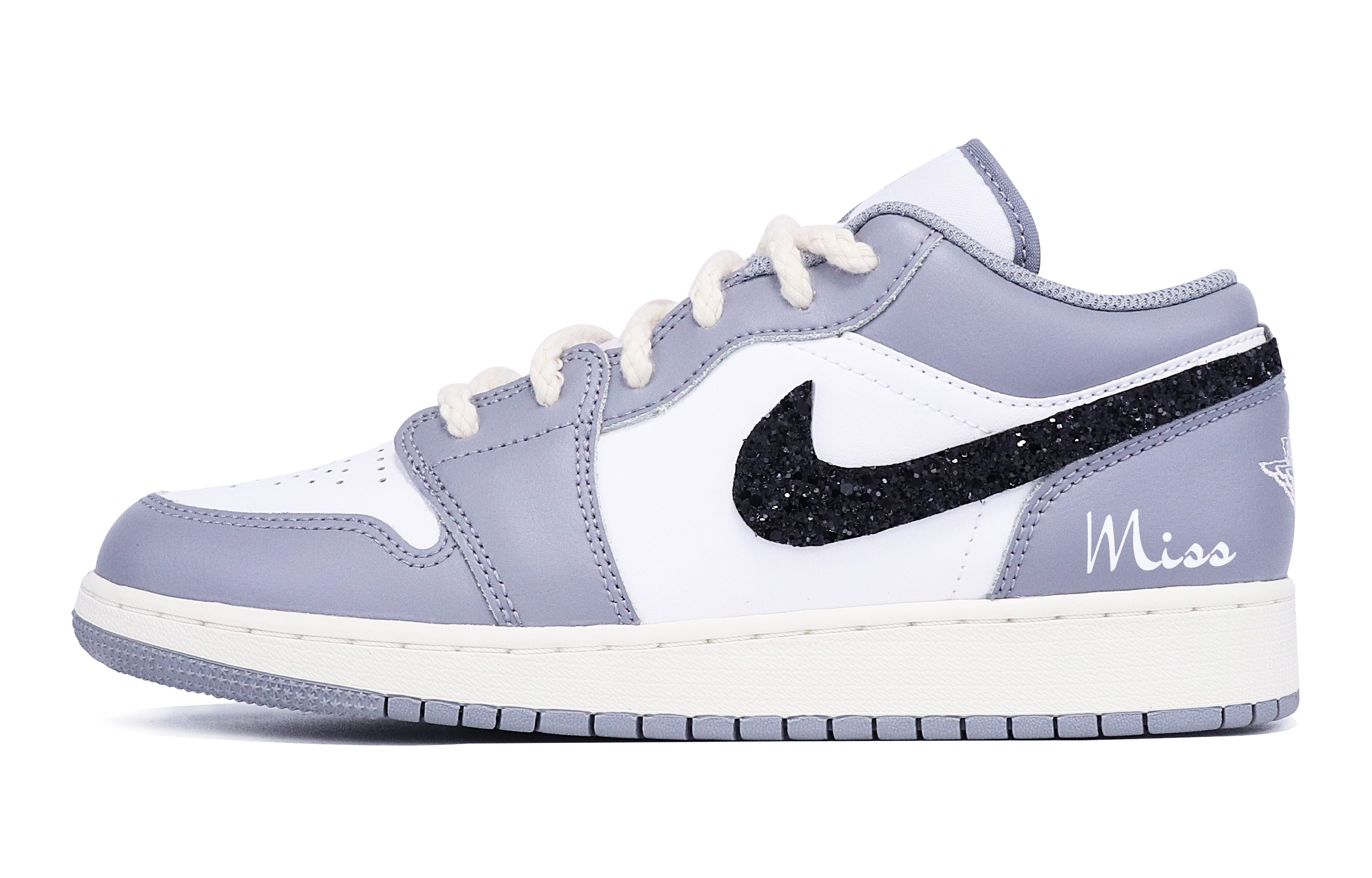 

Кроссовки Air JORDAN 1 Vintage Basketball Shoes Women's Low-Top Gray White Black