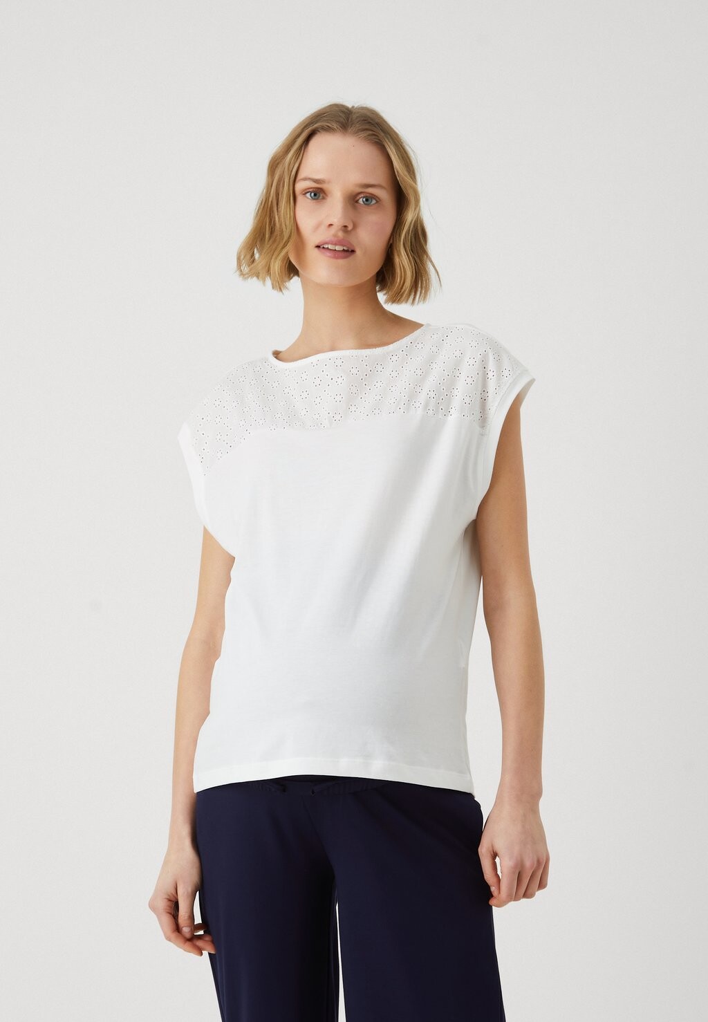 

Футболка с принтом VMMKAYA O NECK Vero Moda, белый