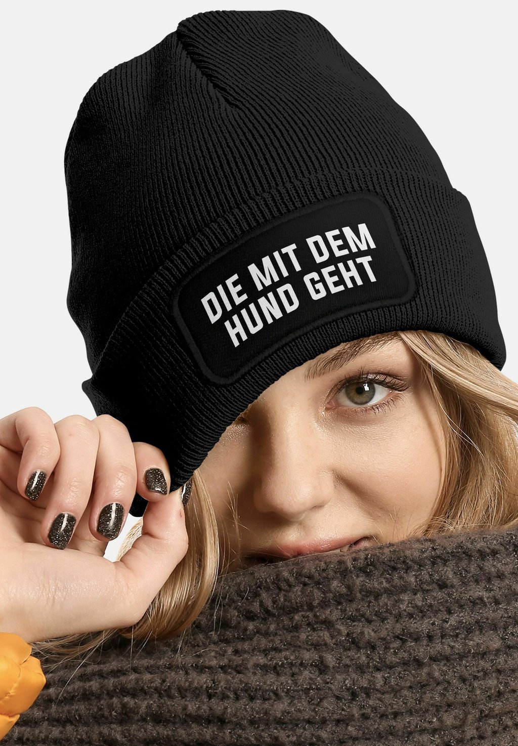 

Шапка PATCH SPRUCH DIE MIT DEM HUND GEHT LUSTIG MoonWorks, черный