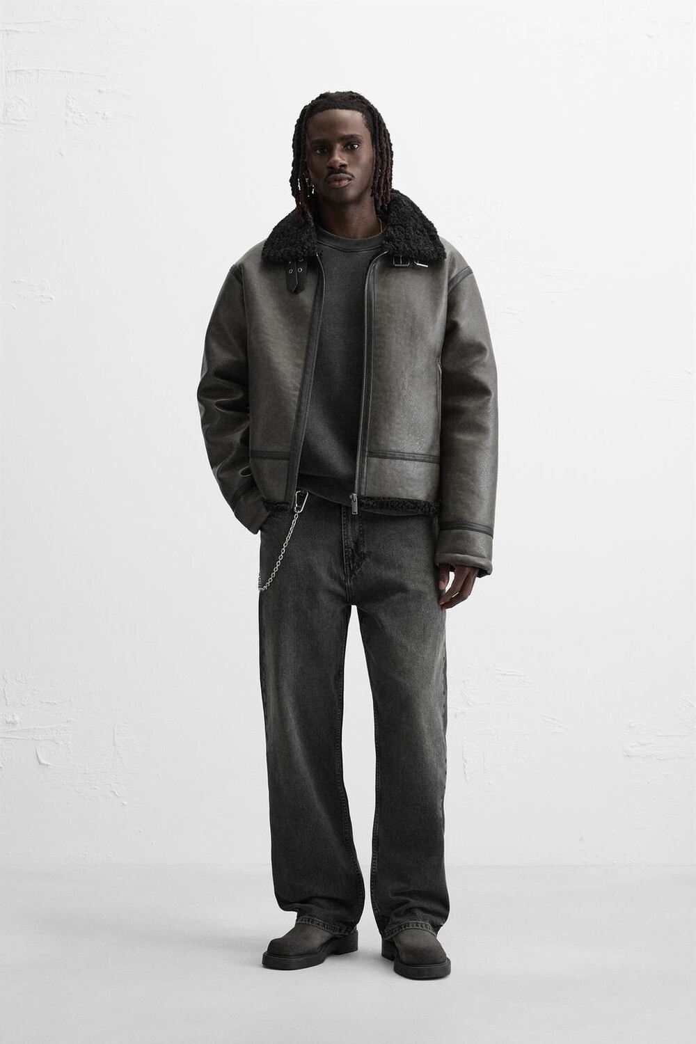 

Куртка с двухсторонним кожаным эффектом ZARA, темно-коричневый