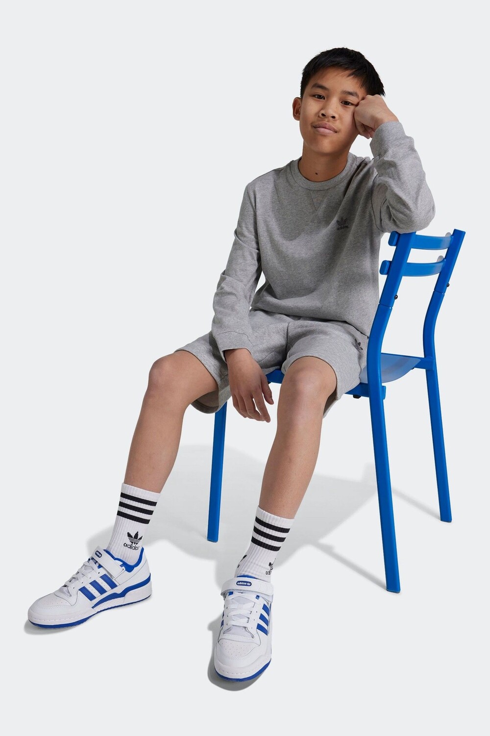 

Шорты Adidas, серый