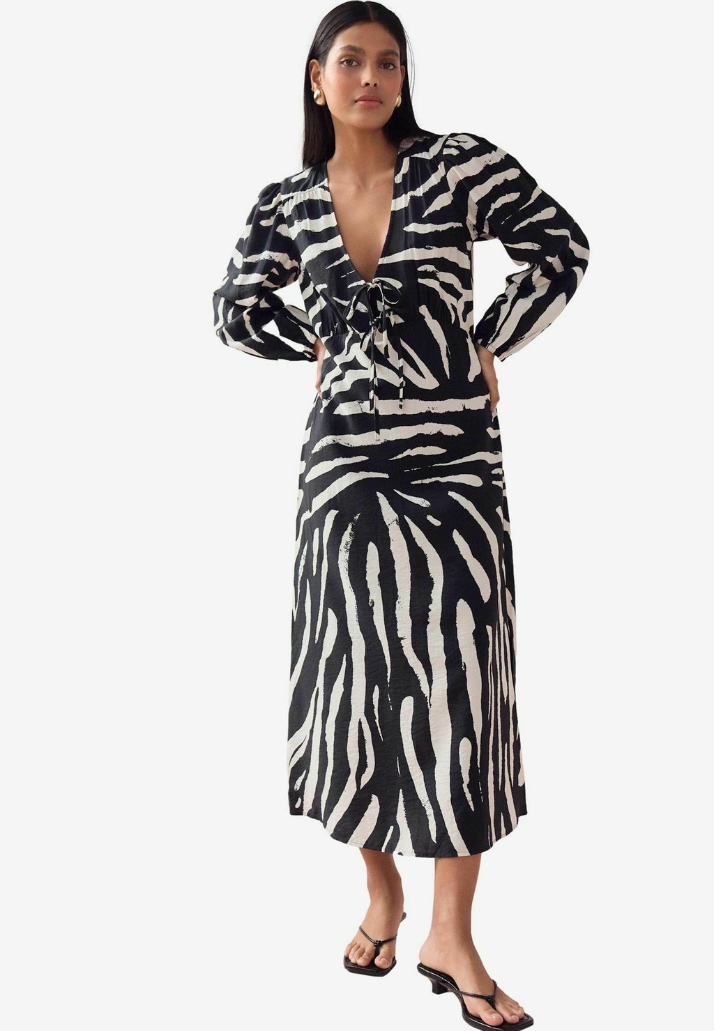 

Повседневное платье LONG SLEEVE TIE FRONT MIDI Next, черный