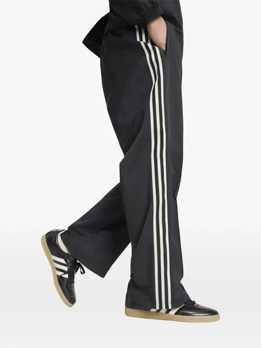 Спортивные брюки Britcore с боковыми полосками Adidas, черный — фото 3