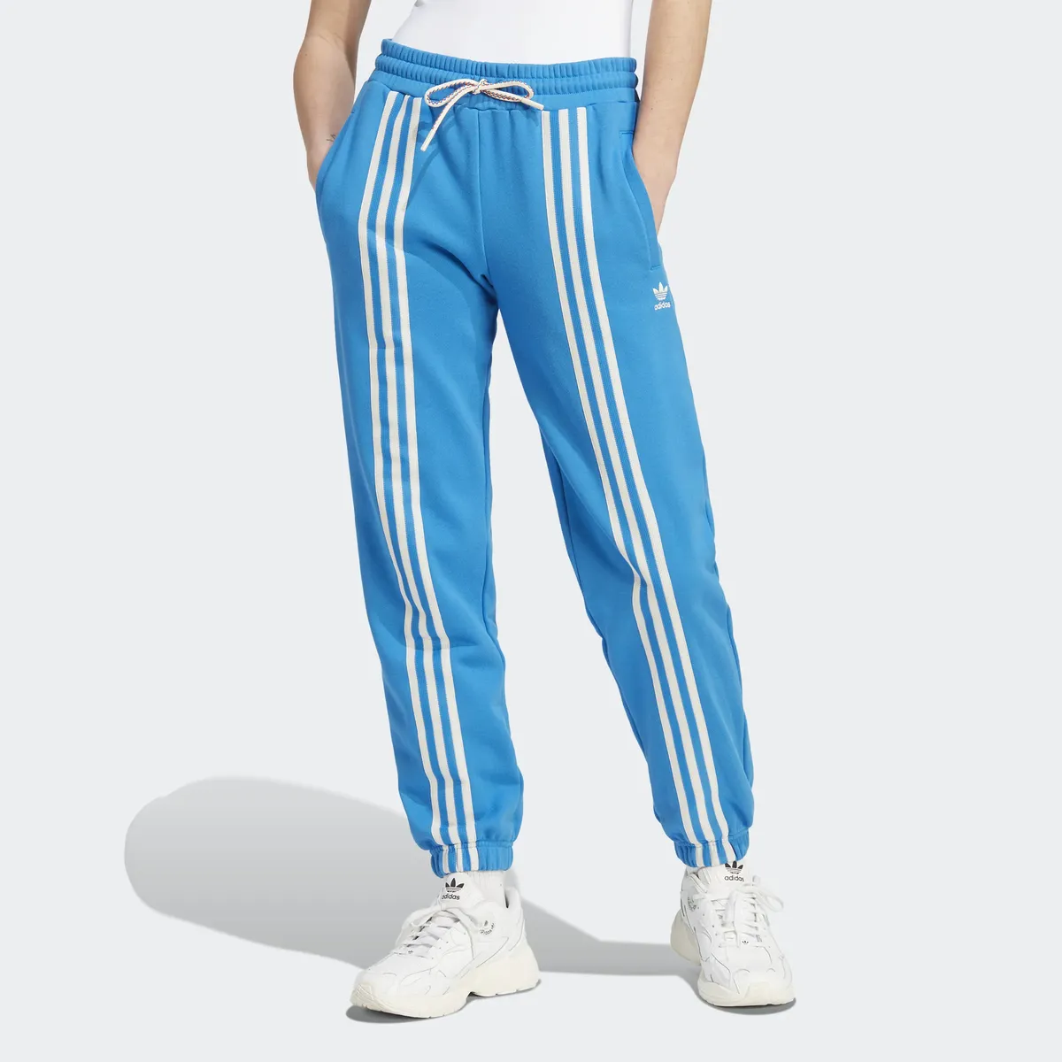 

Спортивные брюки Adidas Originals "ADICOLOR 70S 3STRIPES" (1 шт.), цвет Bluebird