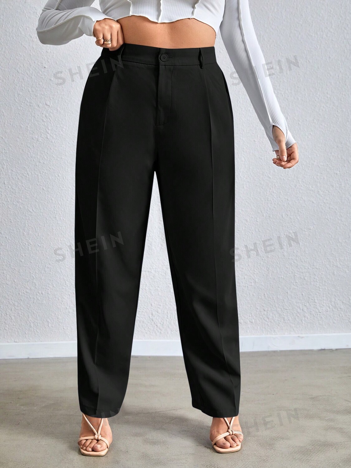 

Essnce Plus Однотонные брюки прямого кроя Shein, черный