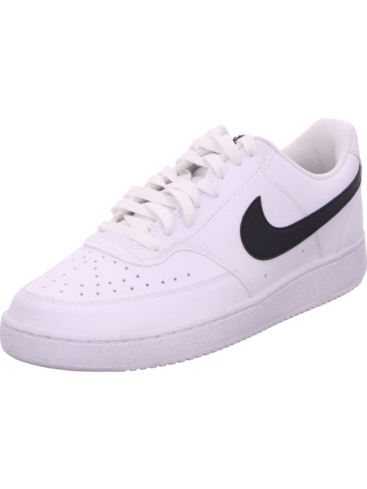 

Кроссовки на шнуровке Nike, белый