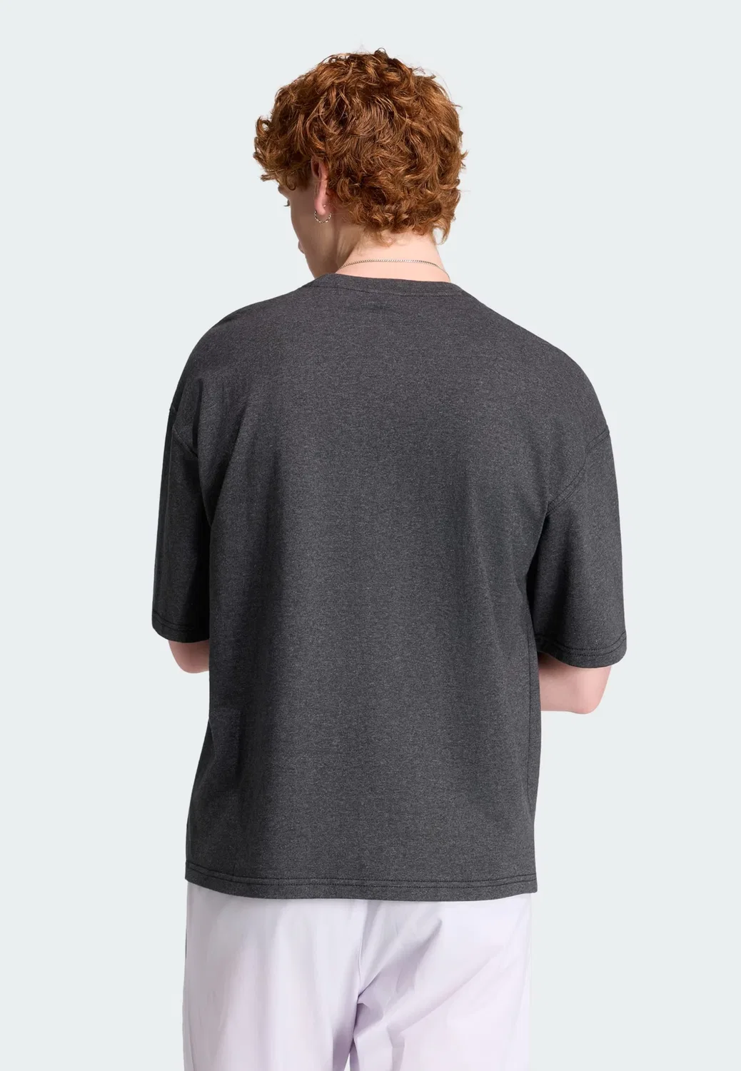 Футболка Adidas Originals Trefoil Essentials темно-серого цвета — фото 3