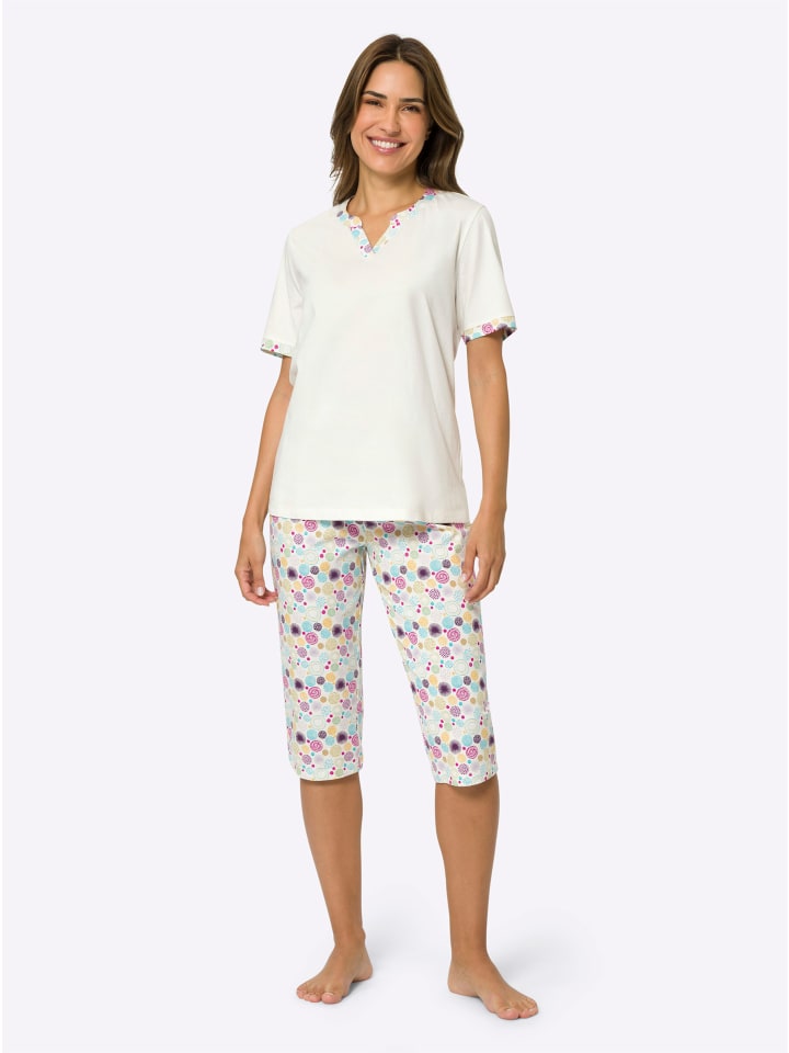 

Sieh an! Пижама-капри цвета экрю