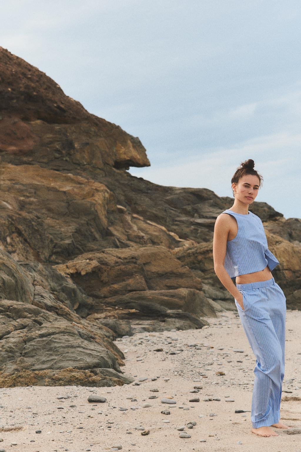 

Топ -жилет в полоску ZARA, синий