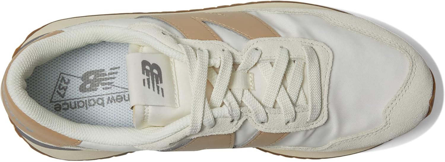 Мужские кроссовки для бега по шоссе New Balance 237 V1 Classic, Beige/Turtledove/Incense — фото 2
