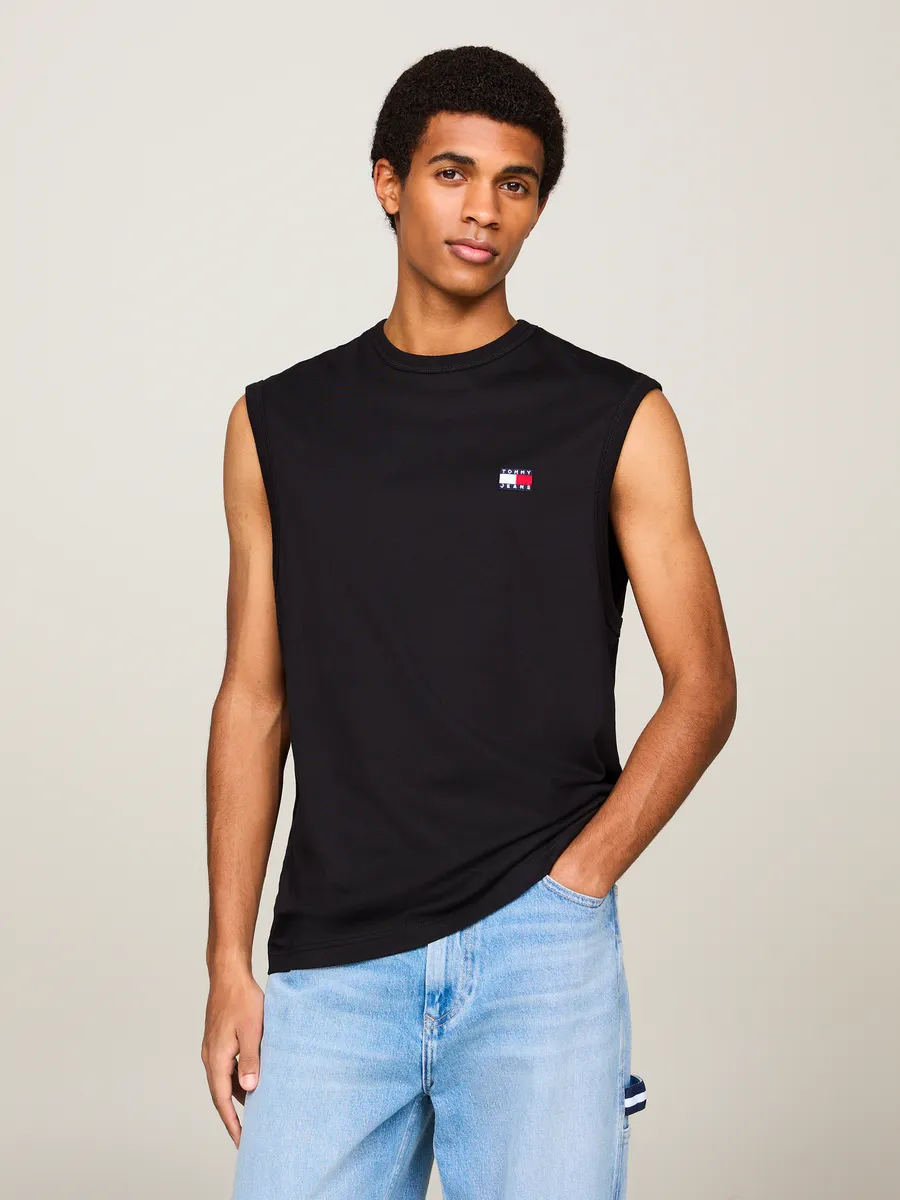 

Рубашка с круглым вырезом Tommy Jeans "TJM REG BADGE TANK TOP EXT" с тисненым логотипом, черный