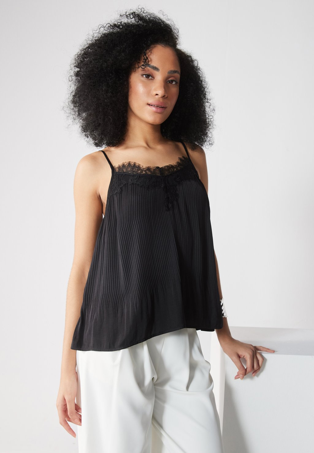 

Топ PLISSE TOP Anna Field by Zalando, черный