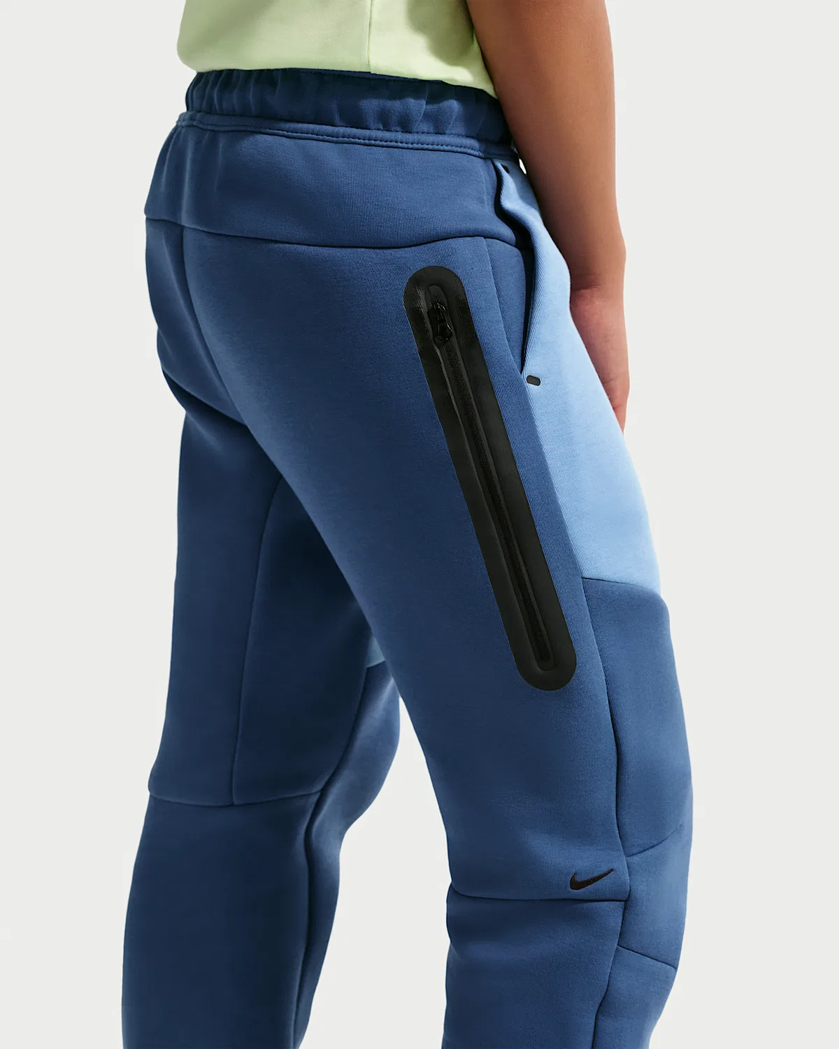 Детские (мальчиковые) штаны с открытым низом Nike Sportswear Tech Fleece, Mystic Navy/Work Blue/Black/Black — фото 3