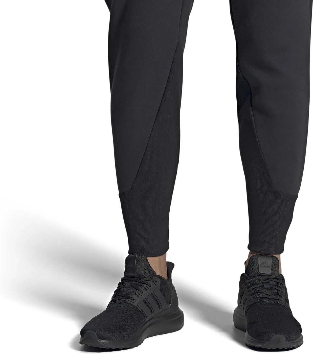 Женские кроссовки Adidas Ubounce DNA, Core Black Core Core Black — фото 2