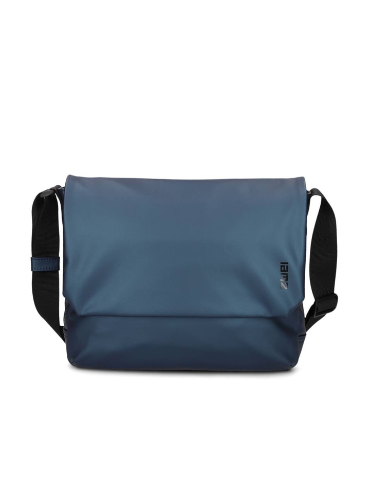 

Сумка через плечо Cargo 34 см цвета металлик синего цвета Zwei